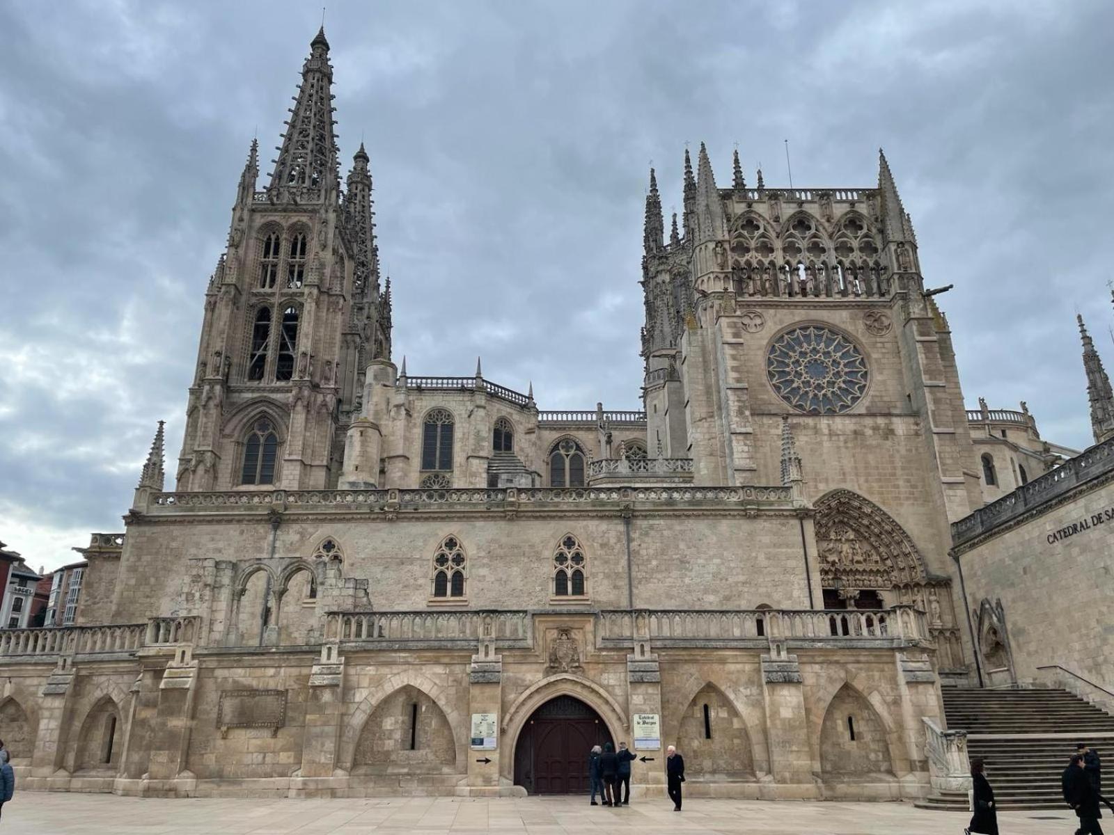 Апартаменты El Farolillo De La Catedral Vivienda De Uso Turistico Vut 9/251 Бургос Экстерьер фото